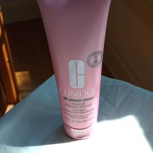 Clinique All About Clean Foaming Cleanser Mousse & Free Travel Size